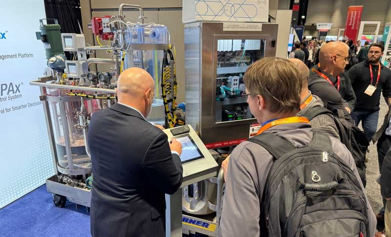 2025-Automation-Fair-Booth-Pic-Tim-Demo-PlantPAx-Optix